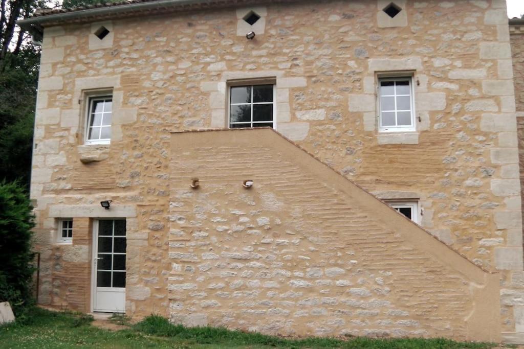 Meuble 2/4 Personnes Βίλα Noaillac Εξωτερικό φωτογραφία